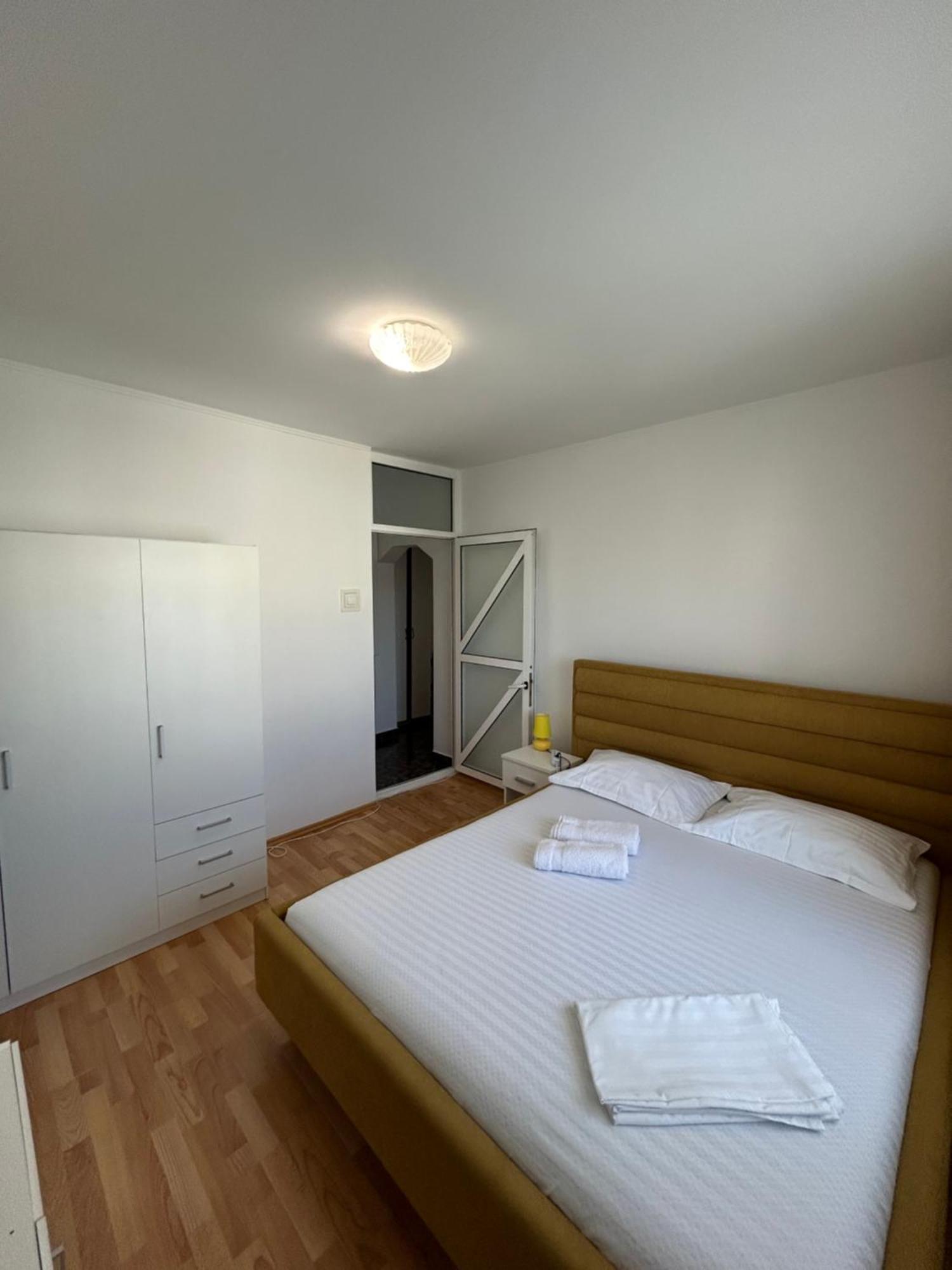 Sj Apartment ทูลเซีย ภายนอก รูปภาพ