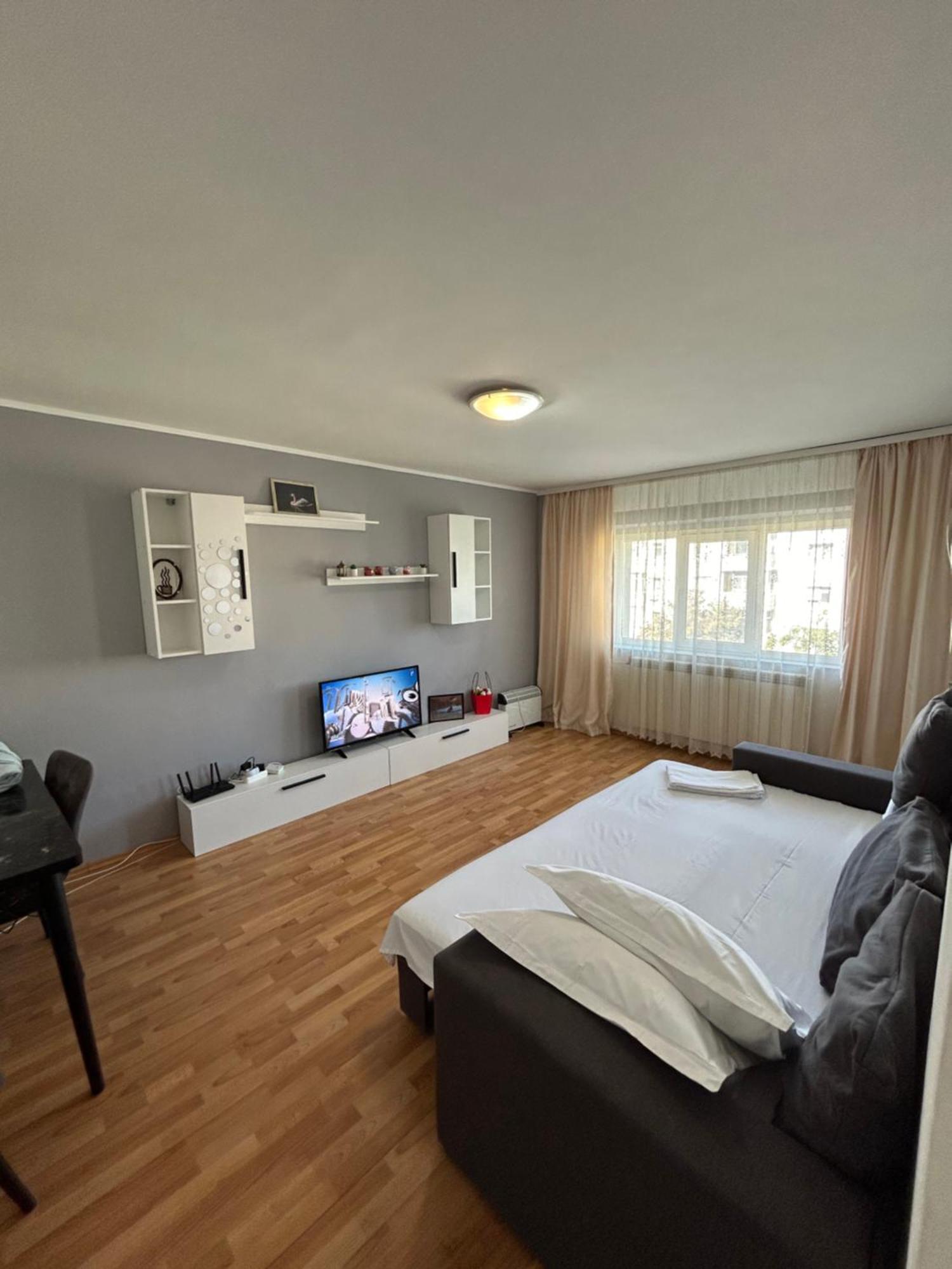 Sj Apartment ทูลเซีย ภายนอก รูปภาพ